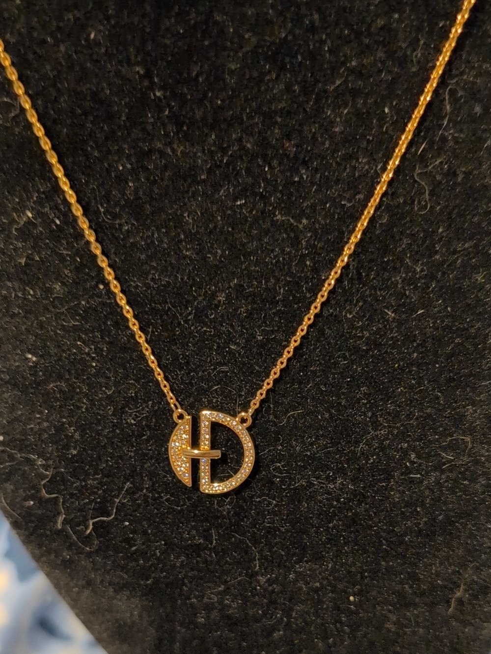 Rose Gold Plated Pave Circle Pendant Necklace
